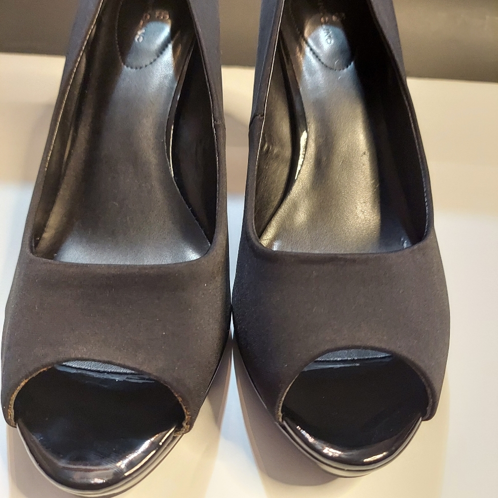 Bandolino stiletto heel shoes